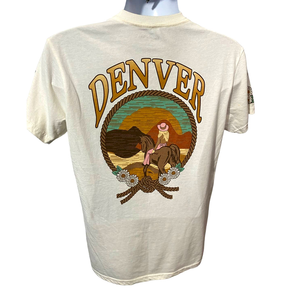 Nicola Bee Juniors Denver Colorado shirt size Large Women's Cowboy